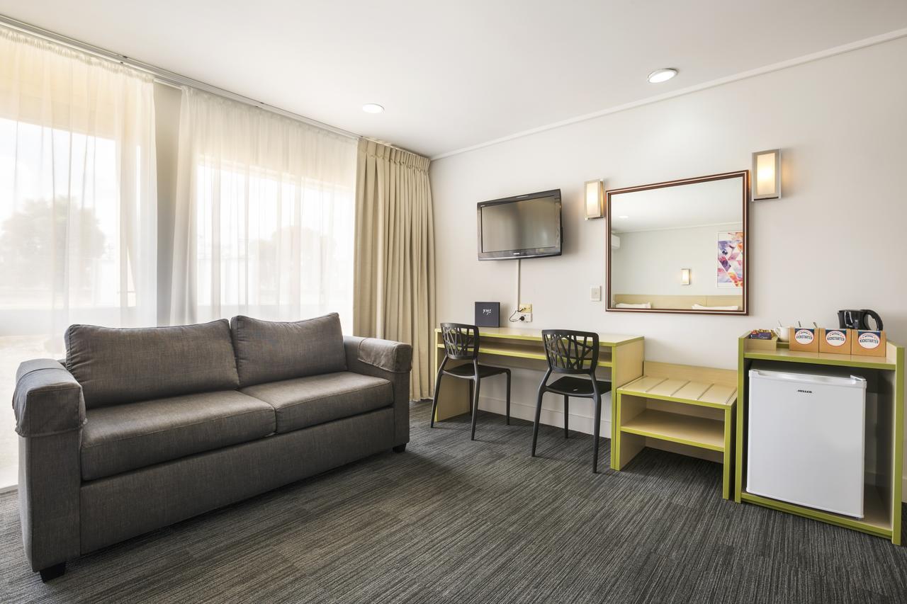Nightcap At Coolaroo Hotel Экстерьер фото